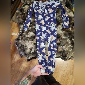 Bluey Print Sleeper Zip Up Size 2t Snug Fit Light Weight